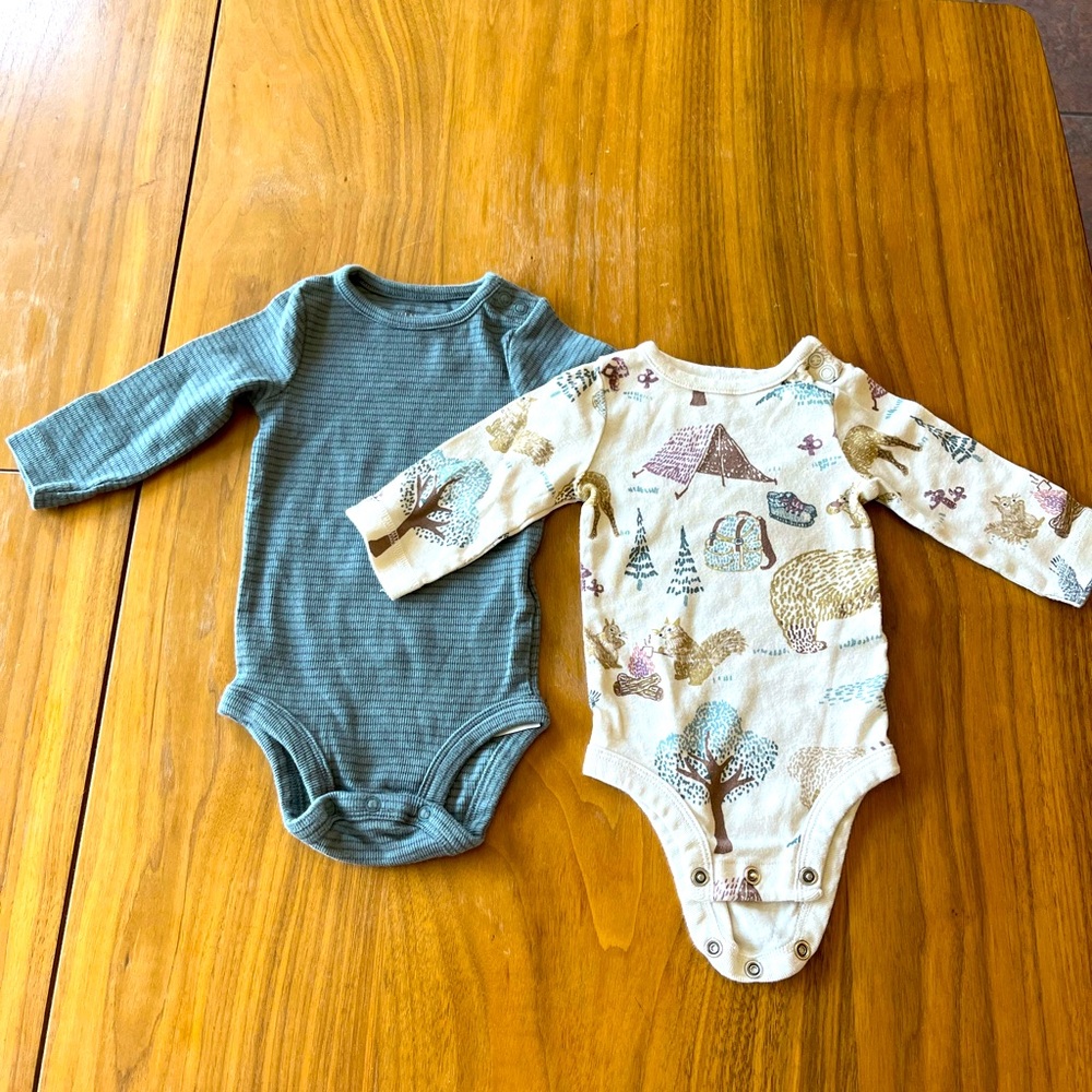 Adorable Unisex Carters Long Sleeve Onesies